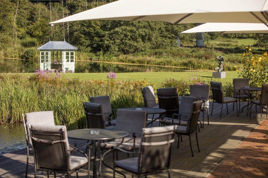 Romantik Hotel Waldschloesschen Schleswig Exterior foto